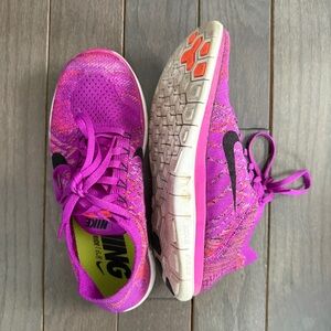 Nike Women’s Purple and Pink Knit Sneakers